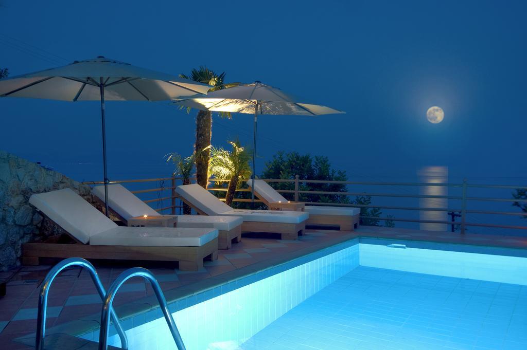 Blue Horizon Suites Parálion Ástros Exterior foto
